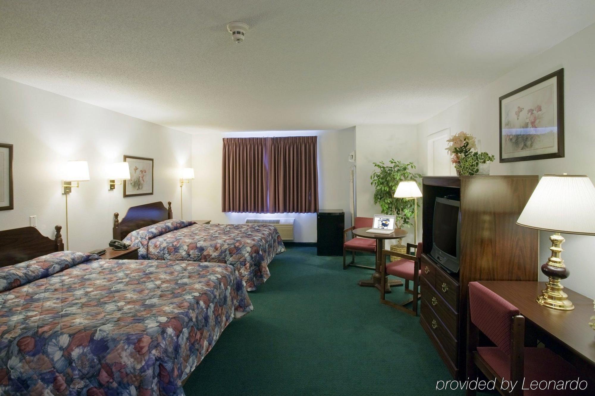 Americas Best Value Inn-Holts Summit/Jefferson City 外观 照片