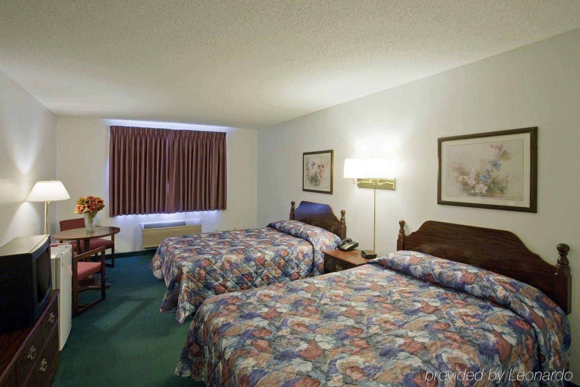 Americas Best Value Inn-Holts Summit/Jefferson City 客房 照片